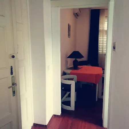 Antonia Apartment *